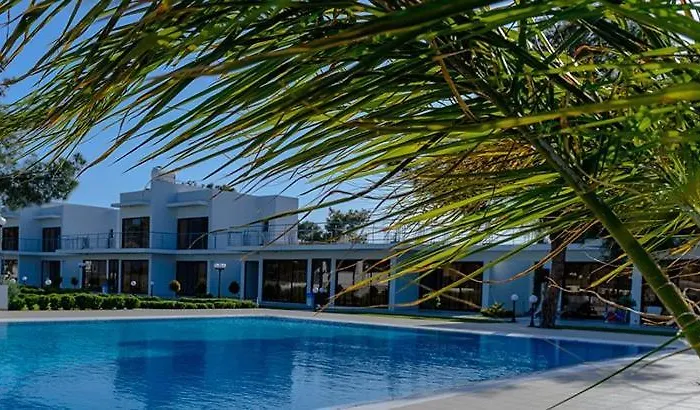 Lägenhetshotell Cosmopolis Multi-venue 3*