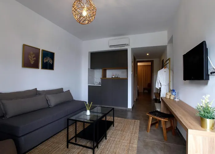 Ξενοδοχείο με διαμερίσματα Cosmopolis Multi-venue